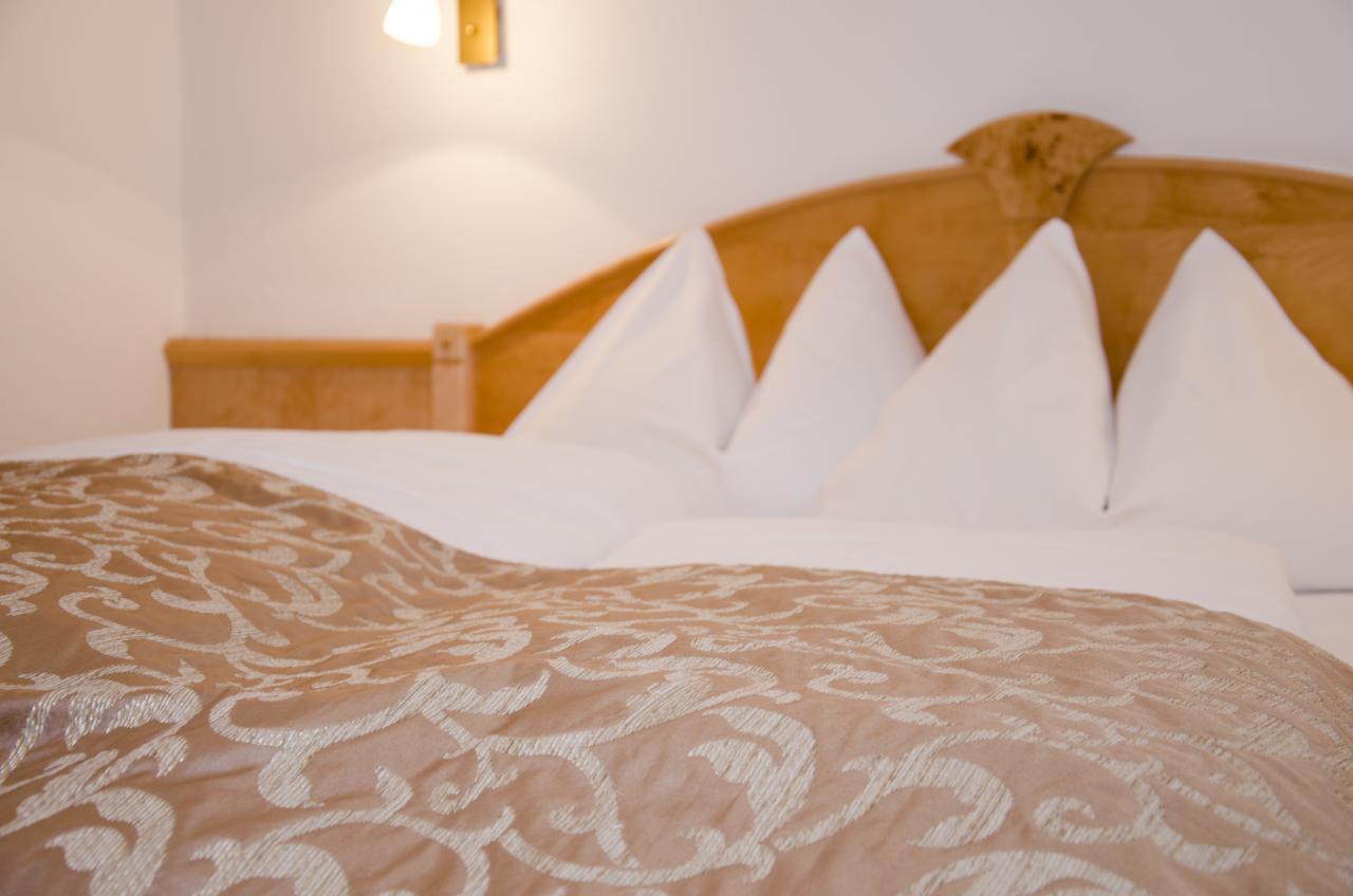 Hotel Garni Mirabell Ишгль Экстерьер фото